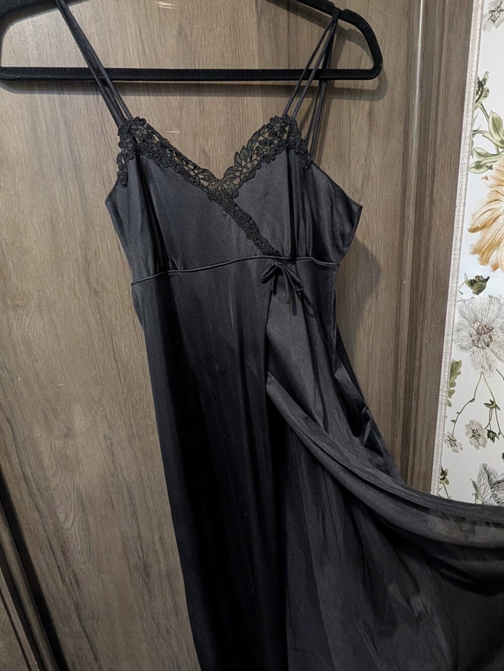 Vintage Komar Women's Nightie S Black Satin Chemise Gown Lace Trim Sleeveless